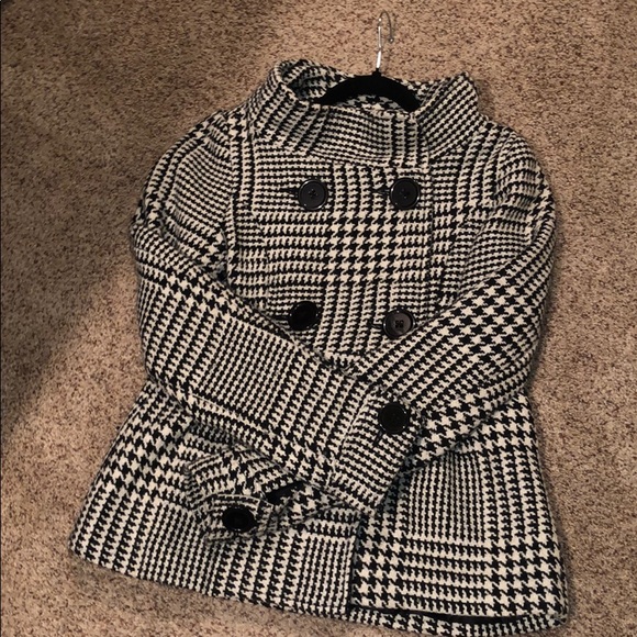 Nick & Mo Jackets & Blazers - Houndstooth Black and White Coat